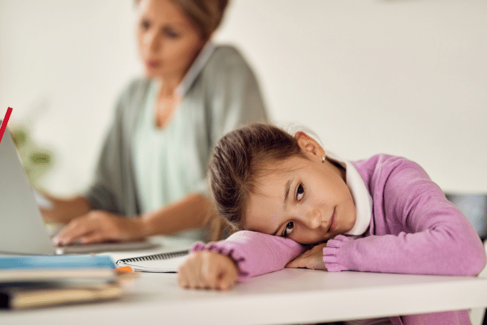 daughters blame their own mother for being absent